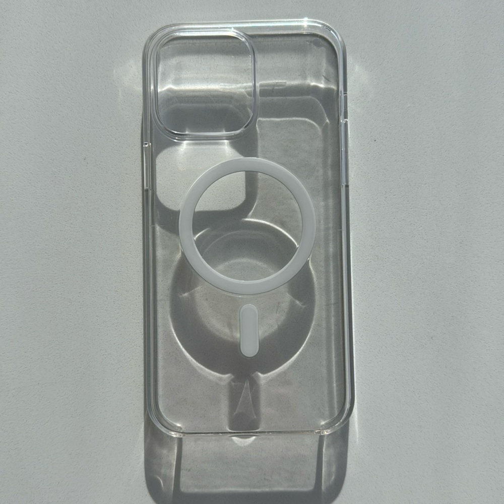 iPhone 14 Pro Max clear case